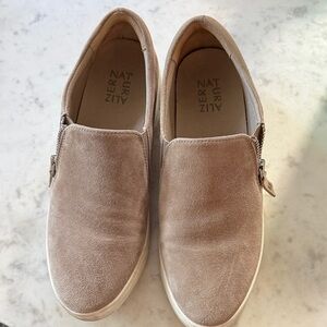 Naturalizer Women's Tan Suede Slip-Ons